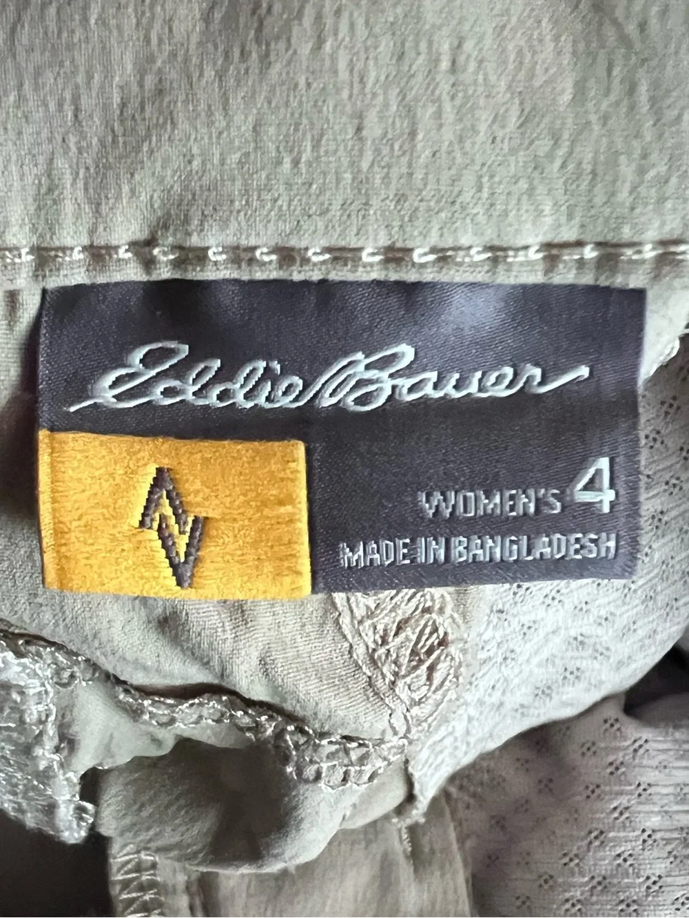 Eddie Bauer travex ruched